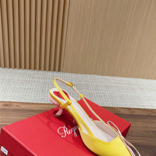 High Quality Luxury Roger Vivier Latest Bow Sandals – Style 80084 product detail