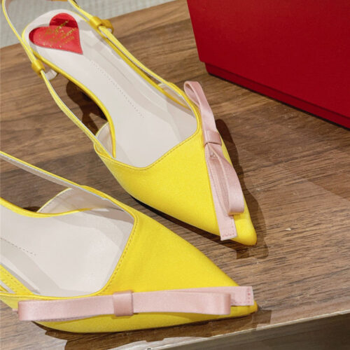 High Quality Luxury Roger Vivier Latest Bow Sandals – Style 80084 product detail