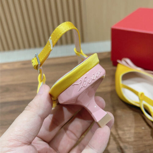 High Quality Luxury Roger Vivier Latest Bow Sandals – Style 80084 product detail