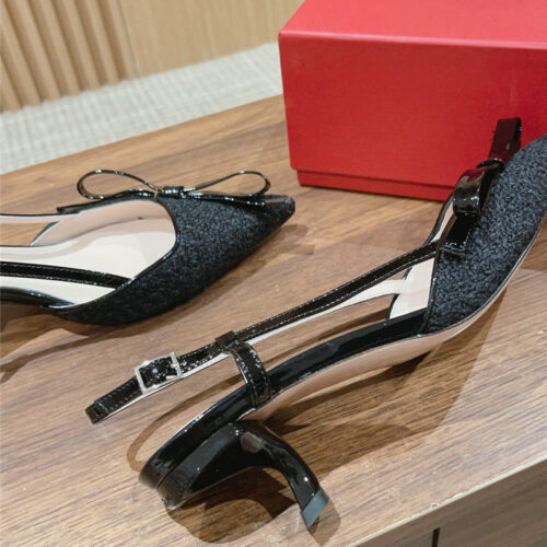 High Quality Luxury Roger Vivier Latest Bow Sandals – Style 76692 product detail
