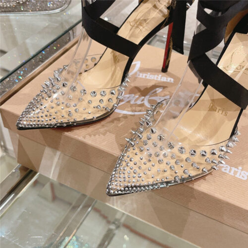 High Quality Luxury Louis Vuitton New Pointed Rivet High Heels product detail