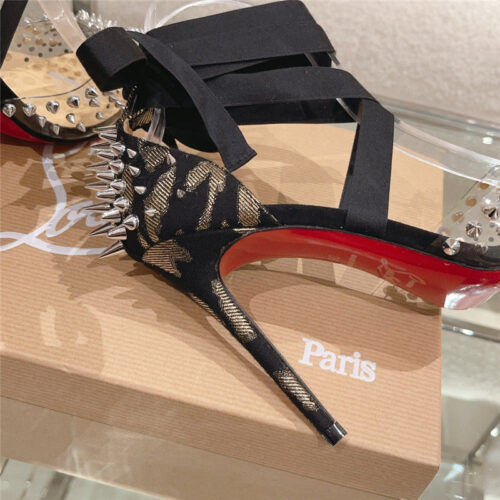 High Quality Luxury Louis Vuitton New Pointed Rivet High Heels product detail