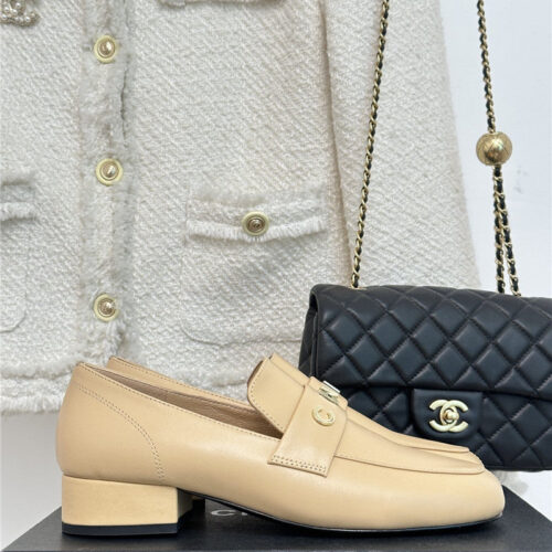 High Quality Luxury Chanel Double C Letter Buckle Square Head Chunky Loafers product detail
