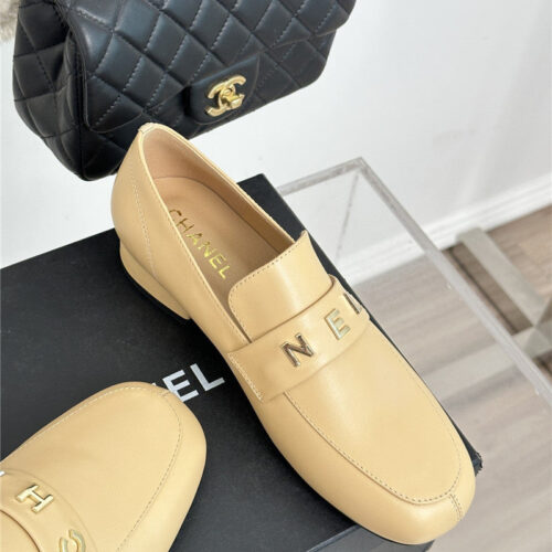 High Quality Luxury Chanel Double C Letter Buckle Square Head Chunky Loafers product detail