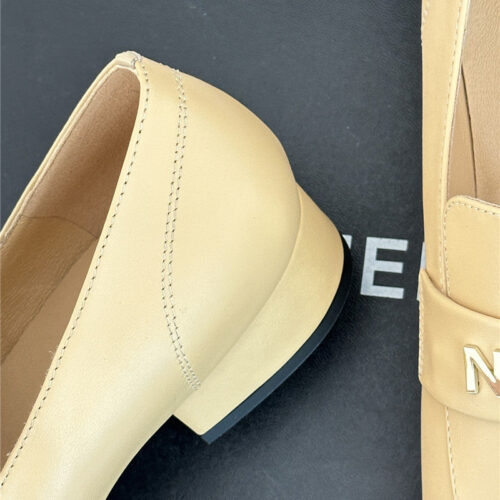 High Quality Luxury Chanel Double C Letter Buckle Square Head Chunky Loafers product detail