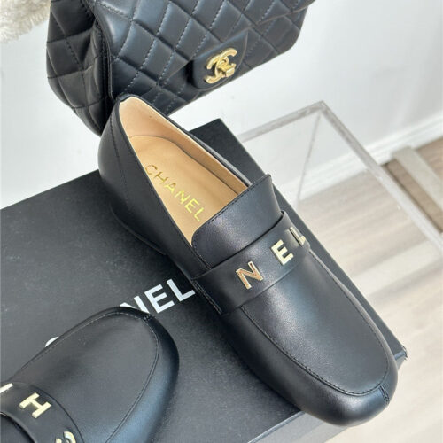 High Quality Luxury Chanel Double C Letter Buckle Square Head Chunky Loafers – Style 48006 product detail