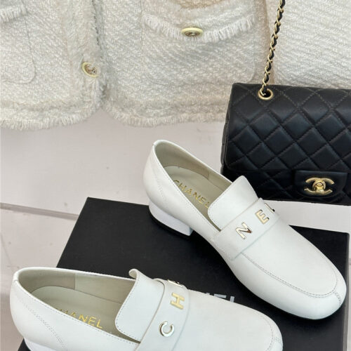 High Quality Luxury Chanel Double C Letter Buckle Square Head Chunky Loafers – Style 13542 product detail