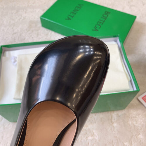 High Quality Luxury Bottega Veneta New Arrival Fur Shoes – Style 61414 product detail