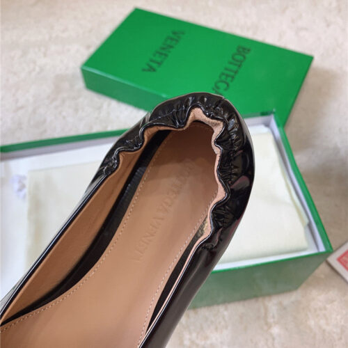 High Quality Luxury Bottega Veneta New Arrival Fur Shoes – Style 61414 product detail