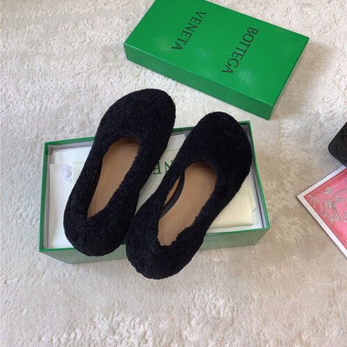 High Quality Luxury Bottega Veneta New Arrival Fur Shoes product detail