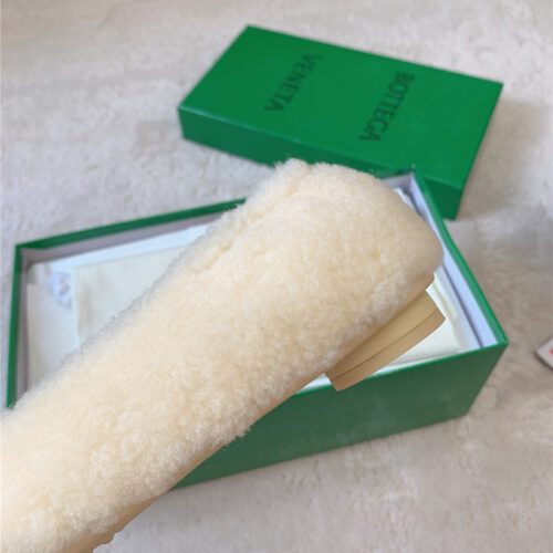 High Quality Luxury Bottega Veneta New Arrival Fur Shoes – Style 56326 product detail