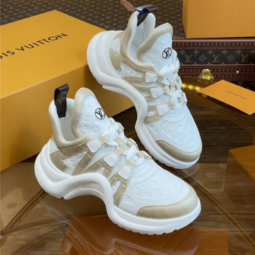 High Quality Luxury Louis Vuitton Hardware Casual Sports Daddy Shoes – Style 54051 product detail