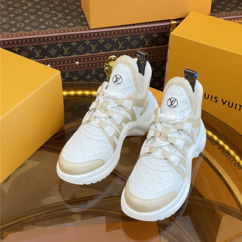 High Quality Luxury Louis Vuitton Hardware Casual Sports Daddy Shoes – Style 54051
