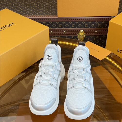 High Quality Luxury Louis Vuitton Hardware Casual Sports Daddy Shoes – Style 19587 product detail