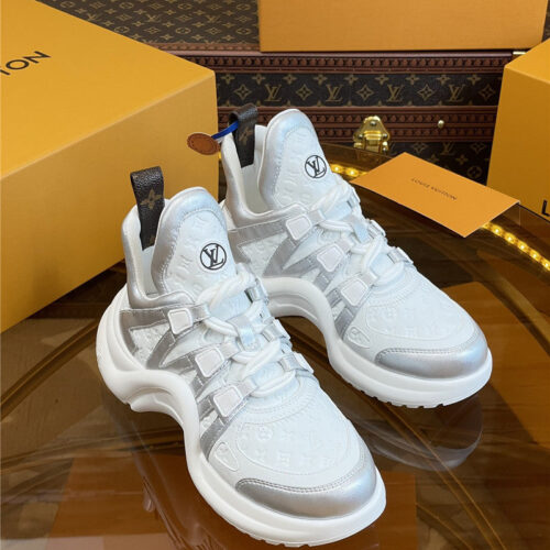 High Quality Luxury Louis Vuitton Hardware Casual Sports Daddy Shoes – Style 19587 product detail