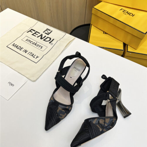 High Quality Luxury Fendi Slingback Hummingbird Pumps – Style 07955 product detail