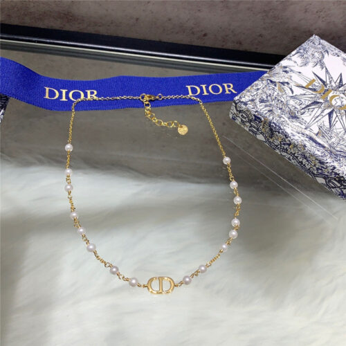 High Quality Luxury Dior Pearl Necklace product detail