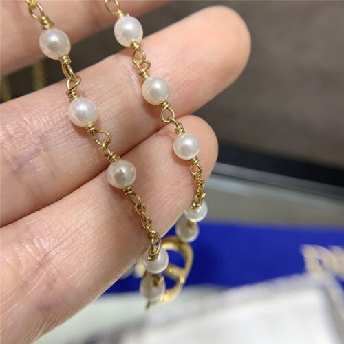 High Quality Luxury Dior Pearl Necklace product detail