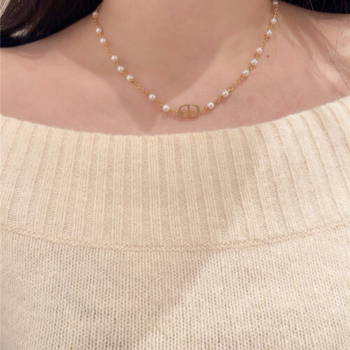 High Quality Luxury Dior Pearl Necklace product detail