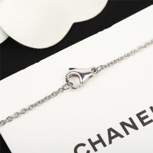High Quality Luxury Chanel Feather Pearl Necklace product detail