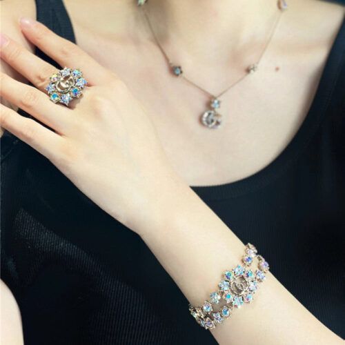 High Quality Luxury Gucci Flower Diamond Double G Necklace Bracelet product detail