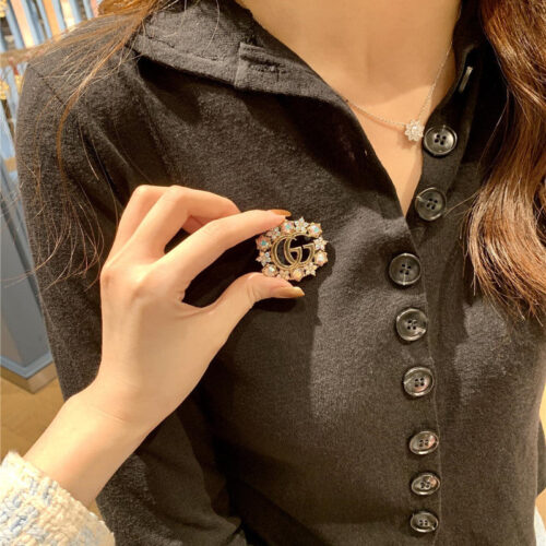 High Quality Luxury Gucci Double G Brooch product detail