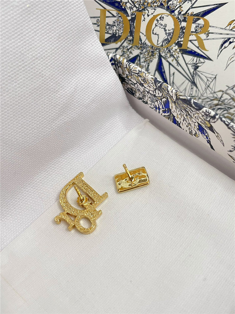 High Quality Luxury Dior Small Flower Brooch product detail
