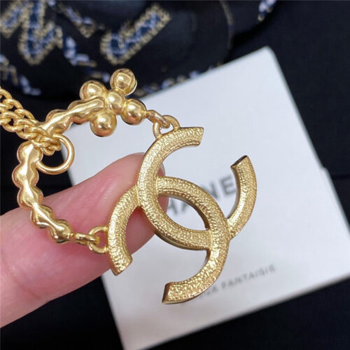 High Quality Luxury Chanel Full Diamond Half Ring Double C Necklace product detail