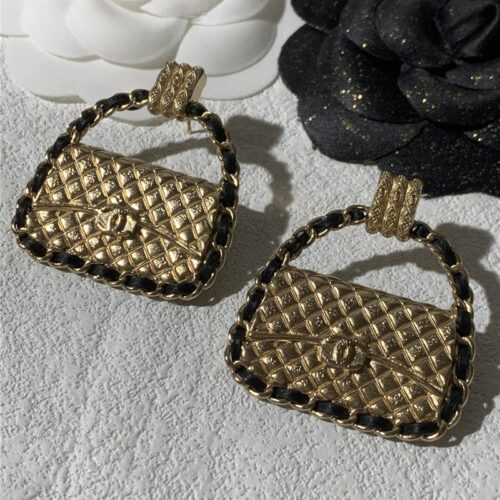 High Quality Luxury Chanel Small Fragrance Earrings