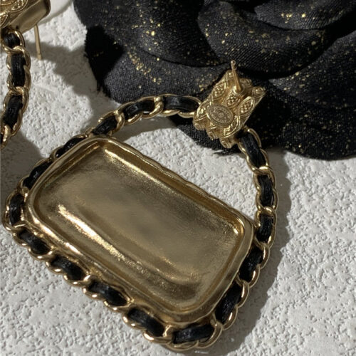 High Quality Luxury Chanel Small Fragrance Earrings product detail