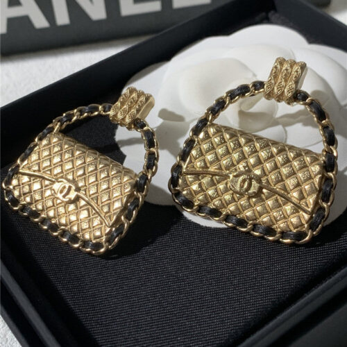 High Quality Luxury Chanel Small Fragrance Earrings product detail