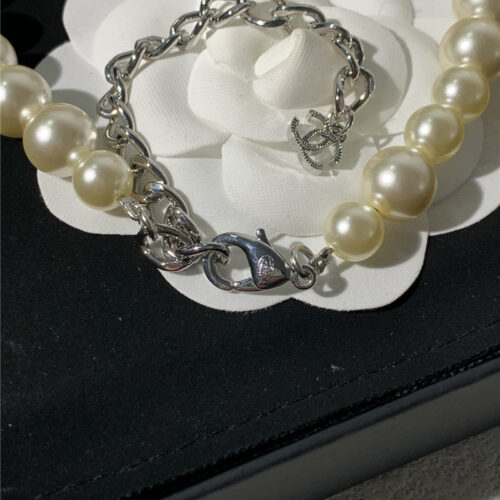 High Quality Luxury Chanel Small Fragrance Necklace product detail