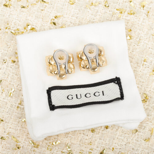 High Quality Luxury Gucci Double G Pearl Ear Clip product detail