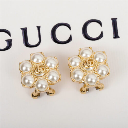 High Quality Luxury Gucci Double G Pearl Ear Clip product detail