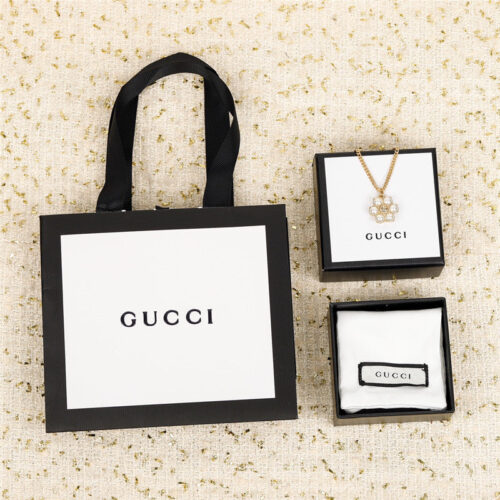 High Quality Luxury Gucci Flower Pearl Necklace