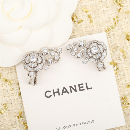High Quality Luxury Chanel Camellia Earrings product detail