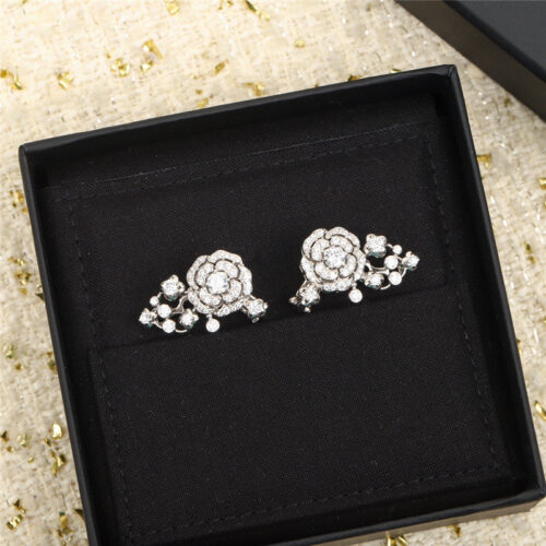 High Quality Luxury Chanel Camellia Earrings product detail