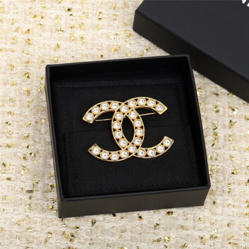 High Quality Luxury Chanel Handmade Workshop Brooch alternate view