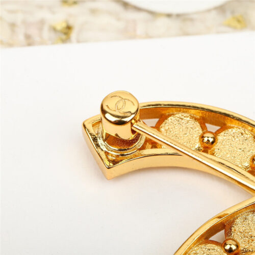 High Quality Luxury Chanel Handmade Workshop Brooch product detail