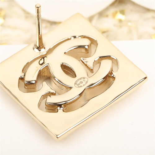 High Quality Luxury Chanel Square Double C Earrings – Style 50477 product detail
