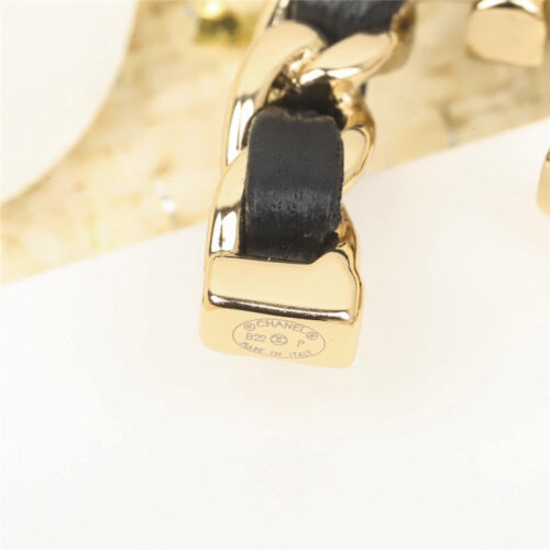 High Quality Luxury Chanel Leather Double C Earrings product detail