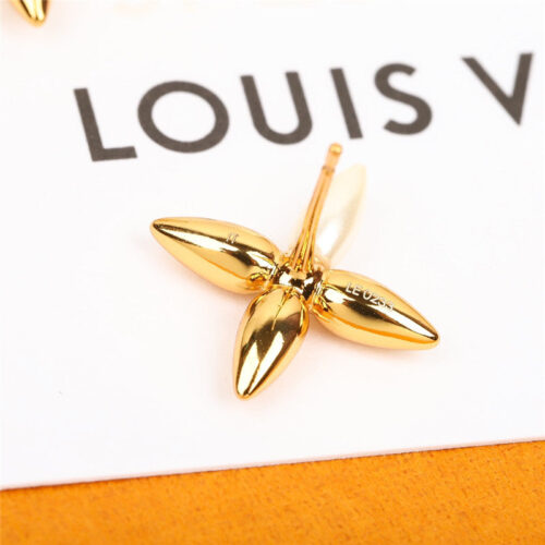 High Quality Luxury Louis Vuitton Green Bullet Earrings product detail