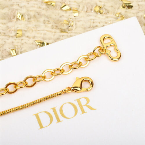 High Quality Luxury Dior Small Gold Bar Necklace product detail
