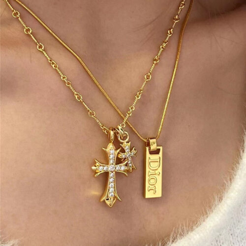 High Quality Luxury Dior Small Gold Bar Necklace product detail