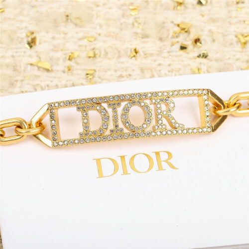High Quality Luxury Dior Hollow Letter Chunky Bracelet Necklace product detail
