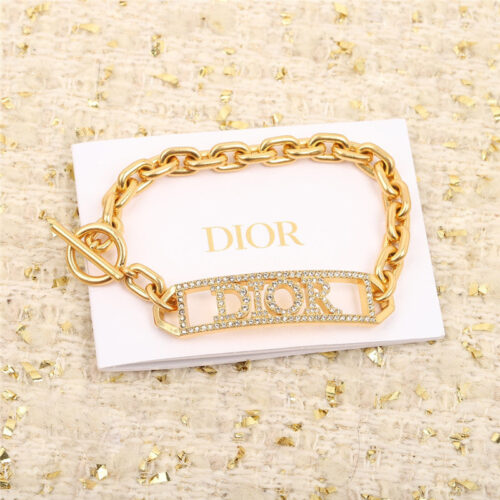 High Quality Luxury Dior Hollow Letter Chunky Bracelet Necklace product detail