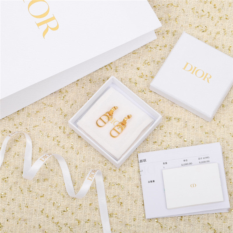 High Quality Luxury Dior Letter Earrings – Style 50757