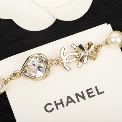 High Quality Luxury Chanel Pearl Heart Necklace product detail