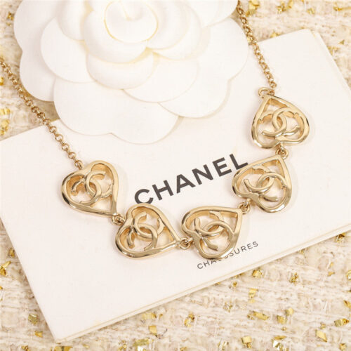 High Quality Luxury Chanel Heart Necklace product detail