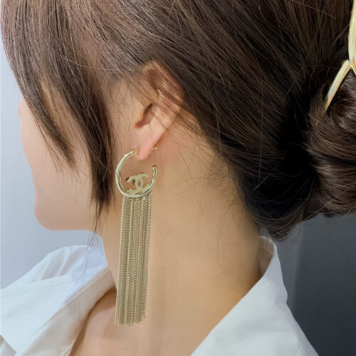 High Quality Luxury Chanel L Tassel Double C Earrings product detail